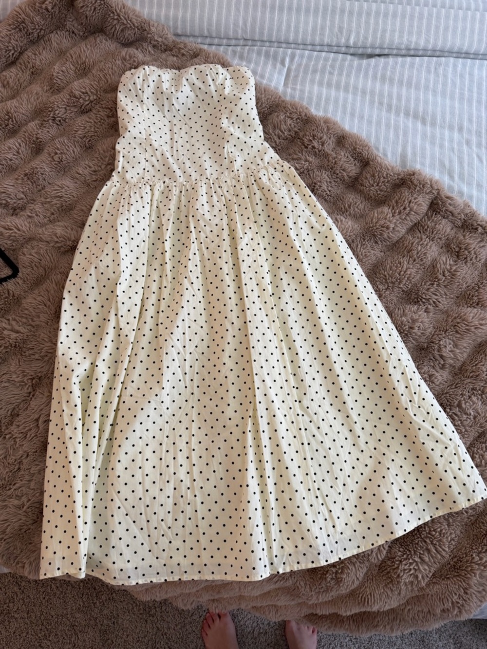 American Threads Cream Strapless Polka Dot Midi Dress